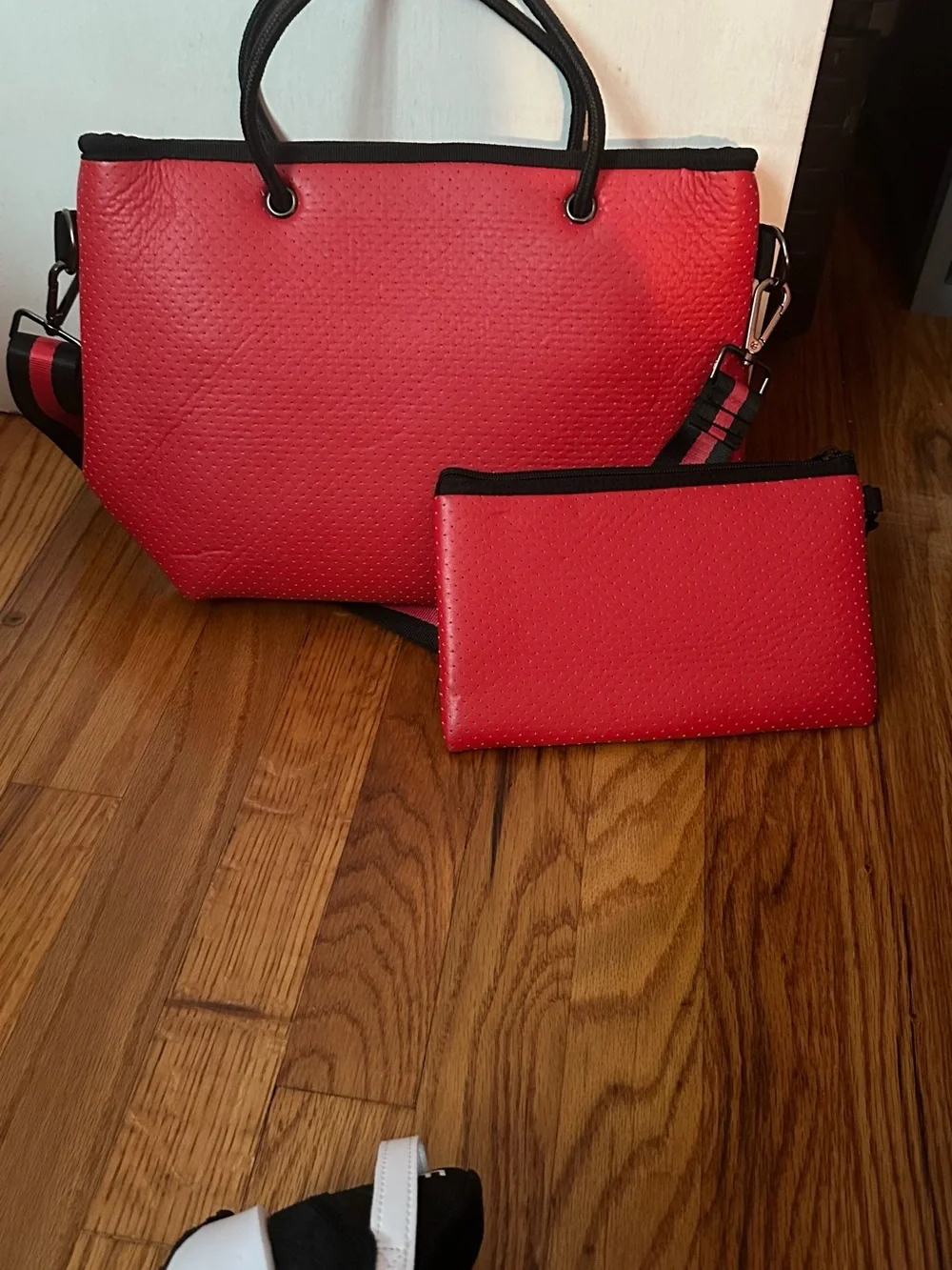 BundleTote Shoulder bag Red & Wristlet Set Striped Travel maximalist Excellent